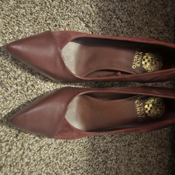 Heels - Picture 2 of 2